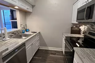 1201 McDuffie St, Houston, TX 77019 - Photo 10