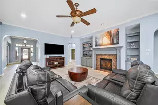 1002 Acorn Ct, Friendswood, TX 77546 - Photo 10