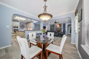 1002 Acorn Ct, Friendswood, TX 77546 - Photo 14