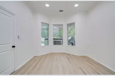 8001 Hills Parkway, Montgomery, TX 77316 - Photo 16