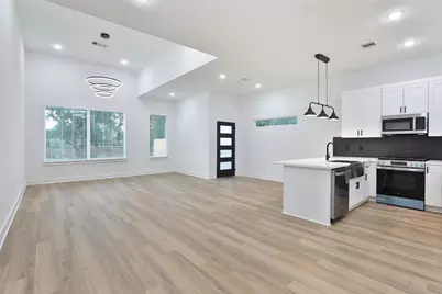 8109 Bigwood Street #A, Houston, TX 77078 - Photo 38