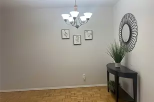 13004 Trail Hollow Dr, Houston, TX 77079 - Photo 12