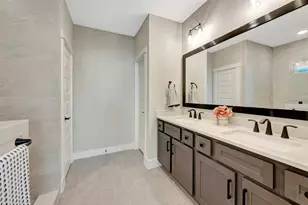 16043 Hayes Pk Dr, Houston, TX 77079 - Photo 36