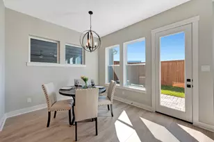 16043 Hayes Pk Dr, Houston, TX 77079 - Photo 22