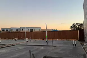 16043 Hayes Pk Dr, Houston, TX 77079 - Photo 12