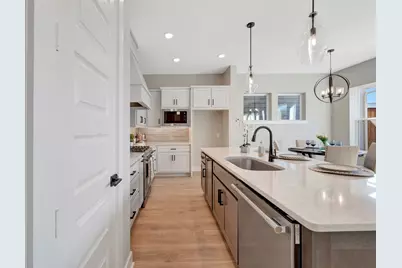 16043 Hayes Park Drive, Houston, TX 77079 - Photo 18