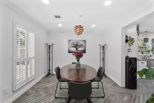 1441 Bingle Rd, Houston, TX 77055 - Photo 10