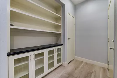 11711 Memorial Drive #534, Houston, TX 77024 - Photo 1