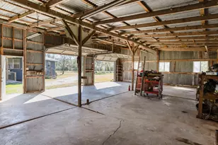 5519 Kincer Rd, Damon, TX 77430 - Photo 38