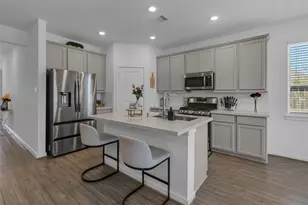 2300 Vanessa Cay Ln, La Porte, TX 77507 - Photo 8