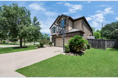 4410 Lodge Vine Court, Sugar Land, TX 77479 - Photo 8