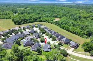 4410 Lodge Vine Ct, Sugar Land, TX 77479 - Photo 4