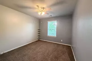 18664 Legend Oaks Dr, Magnolia, TX 77355 - Photo 10