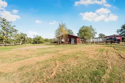 103 Leaning Oaks Street, Somerville, TX 77879 - Photo 18