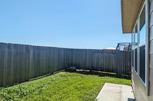 6303 Prince Pl Dr, Rosenberg, TX 77471 - Photo 18