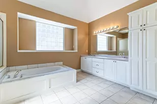 110 Indian Hawthorn, Lake Jackson, TX 77566 - Photo 26