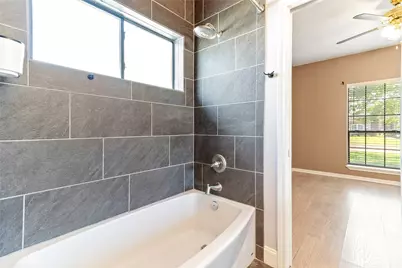 110 Indian Hawthorn, Lake Jackson, TX 77566 - Photo 32