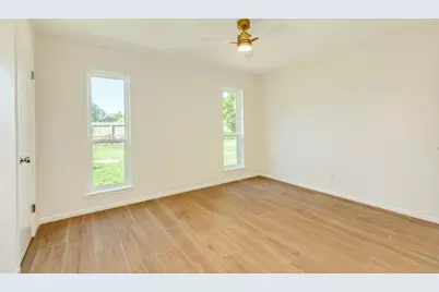 54 Blackgum Court, Lake Jackson, TX 77566 - Photo 12