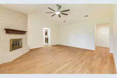 54 Blackgum Court, Lake Jackson, TX 77566 - Photo 4