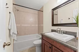 9810 Charter Ridge Dr, Houston, TX 77070 - Photo 20