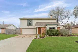 9810 Charter Ridge Dr, Houston, TX 77070 - Photo 2