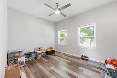 202 E 34th Street, Houston, TX 77018 - Photo 10