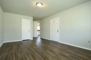 6326 Guadalupe St, Houston, TX 77016 - Photo 10