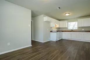 6326 Guadalupe St, Houston, TX 77016 - Photo 16