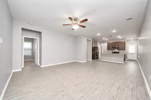 24719 Colony Meadow Trl, Houston, TX 77336 - Photo 4