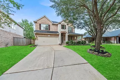 12611 N Raven Shore Drive, Cypress, TX 77433 - Photo 2