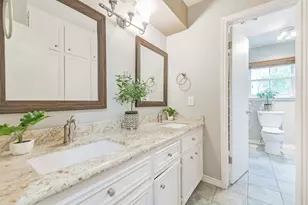 2027 Woodland Valley Dr, Kingwood, TX 77339 - Photo 36