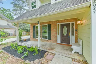 2027 Woodland Valley Dr, Kingwood, TX 77339 - Photo 8