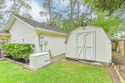 2027 Woodland Valley Drive, Kingwood, TX 77339 - Photo 50