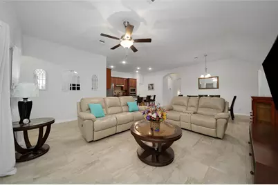 169 Bluebell Woods Way, Conroe, TX 77318 - Photo 4