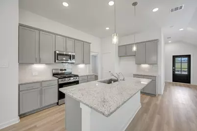 10406 Antonio Avenue, Montgomery, TX 77316 - Photo 2