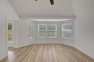 10406 Antonio Ave, Montgomery, TX 77316 - Photo 4