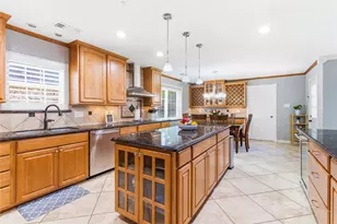 1705 Country Club Blvd, Sugar Land, TX 77478 - Photo 12