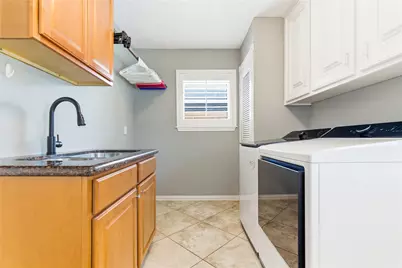 1705 Country Club Boulevard, Sugar Land, TX 77478 - Photo 24