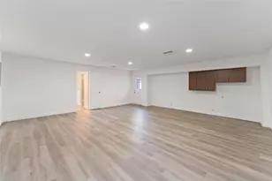 23122 Whispering Willow Dr, Spring, TX 77373 - Photo 6