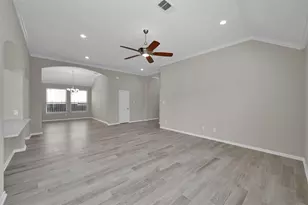 419 Stonebrook Ln, Conroe, TX 77304 - Photo 10
