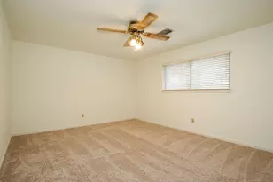 10302 Great Plains Ln, Houston, TX 77064 - Photo 34