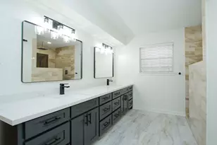 10302 Great Plains Ln, Houston, TX 77064 - Photo 22