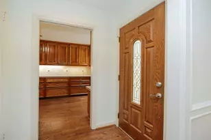 10302 Great Plains Ln, Houston, TX 77064 - Photo 4