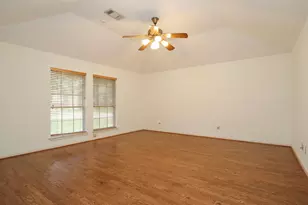 10302 Great Plains Ln, Houston, TX 77064 - Photo 20