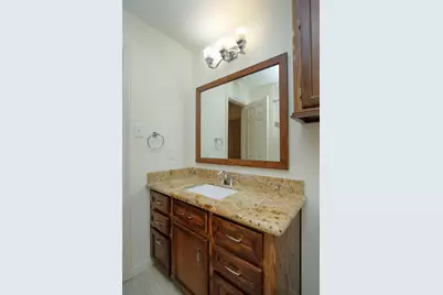10302 Great Plains Lane, Houston, TX 77064 - Photo 32