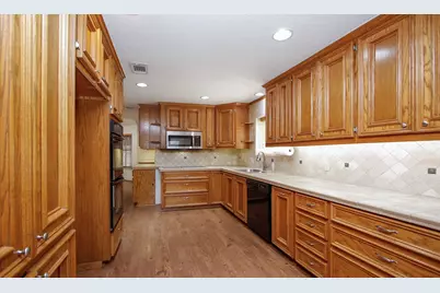 10302 Great Plains Lane, Houston, TX 77064 - Photo 14