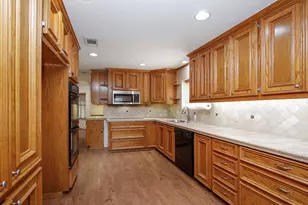 10302 Great Plains Ln, Houston, TX 77064 - Photo 14