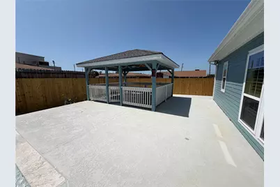 5525 Swan Drive, Galveston, TX 77551 - Photo 36