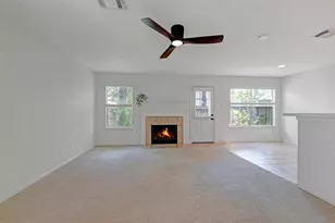218 Blushwood Pl, The Woodlands, TX 77382 - Photo 4