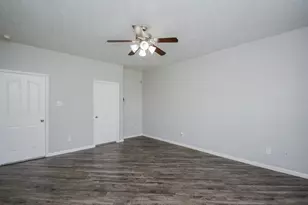 6527 Capridge Dr, Houston, TX 77048 - Photo 18